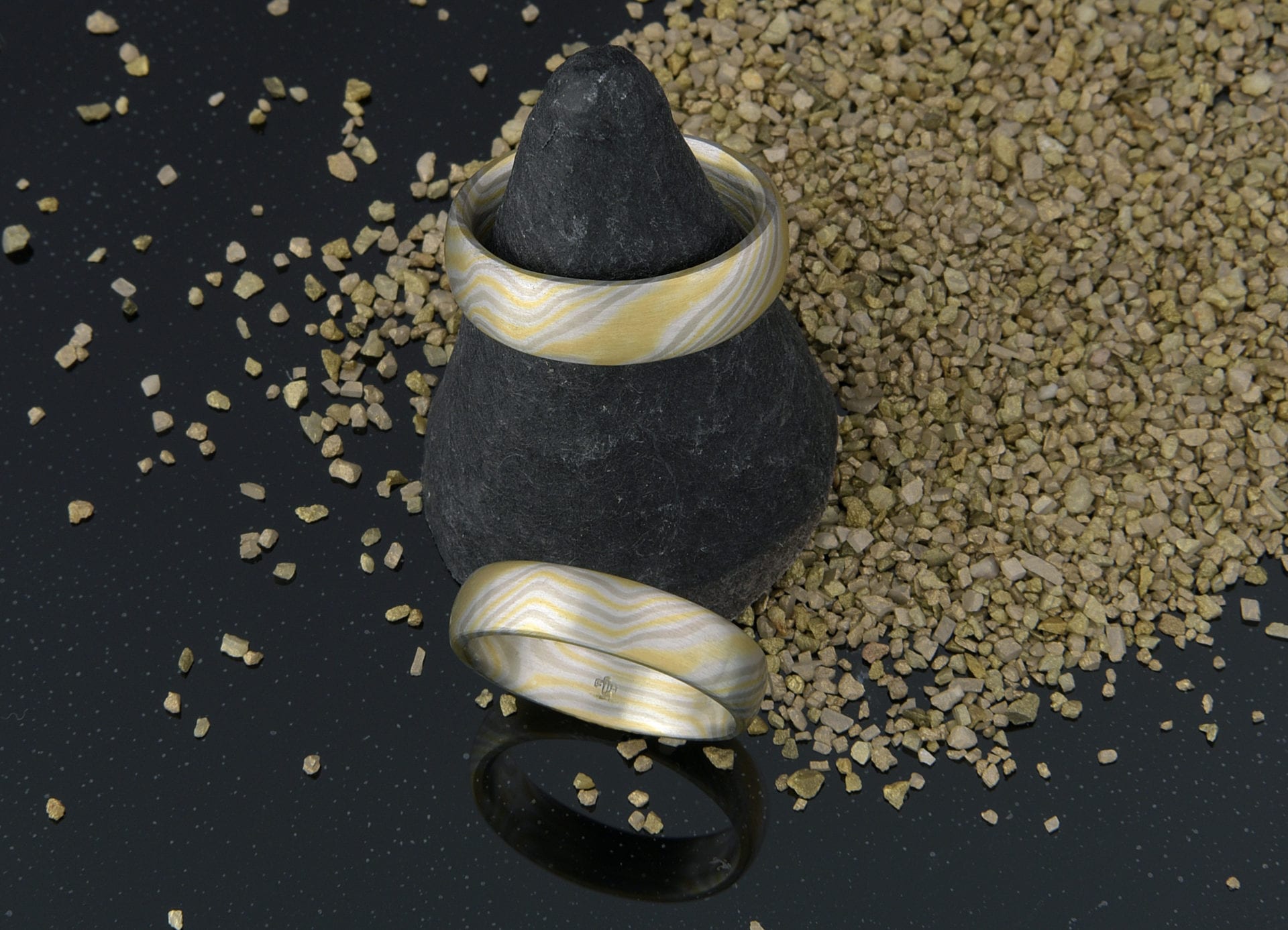 Mokume Ganeringe mit vier Sterne Innen