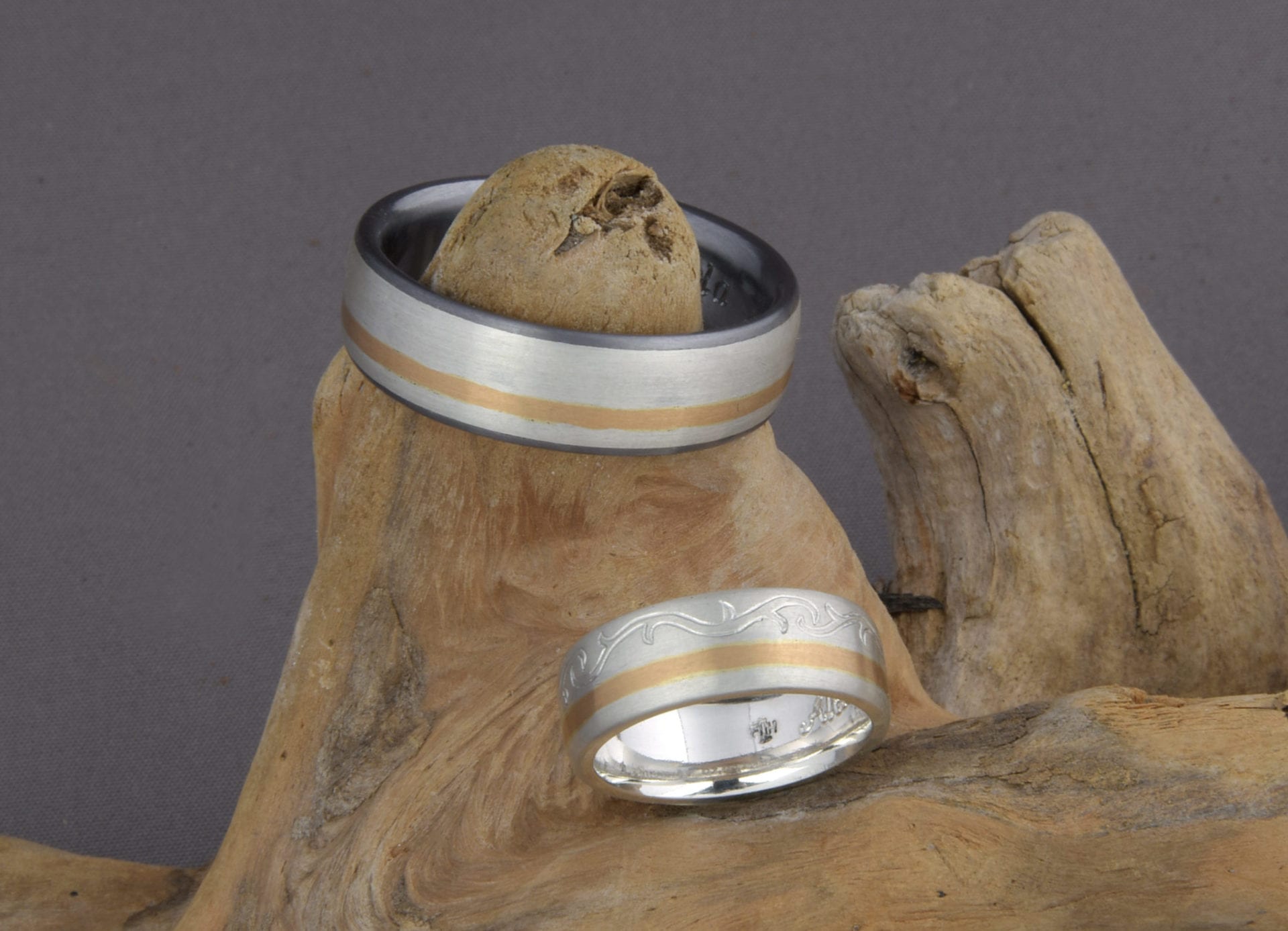 Mehrfarbige  Schmiederinge