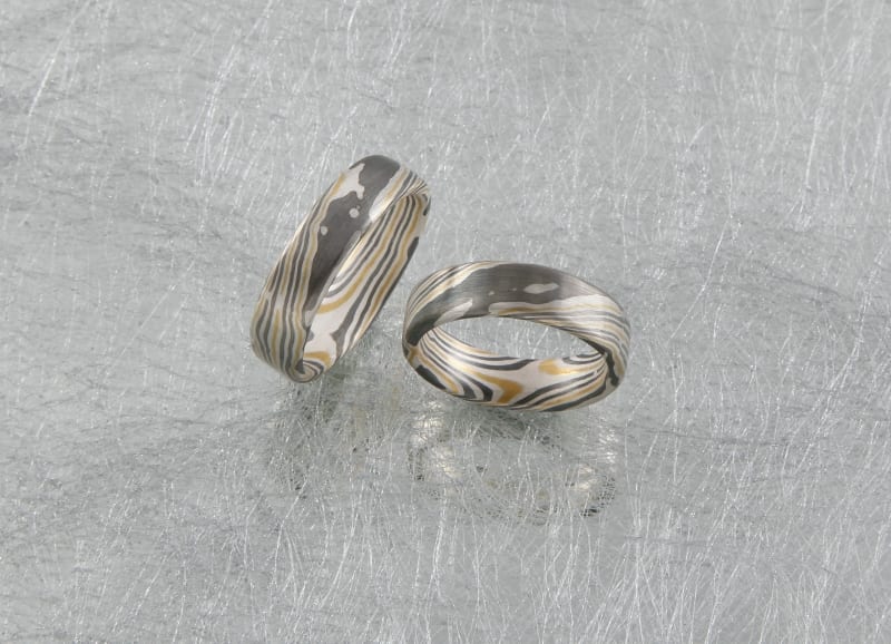 Mokume Gane Ringe mit zwei Sterne innen