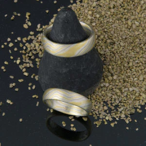 Mokume Ganeringe mit vier Sterne Innen