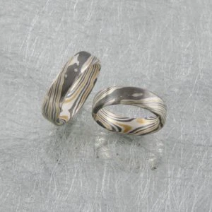 Mokume Gane Ringe mit zwei Sterne innen